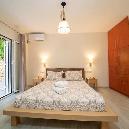 Kefalonia View カラヴォミロス